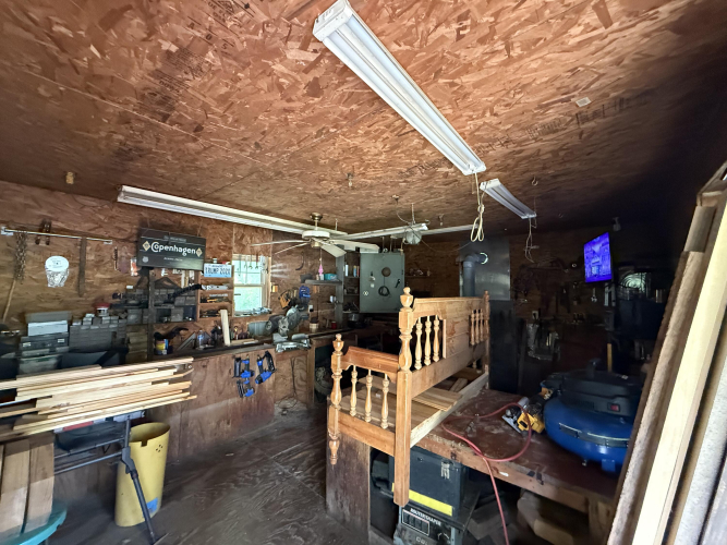 Listing Image 20
