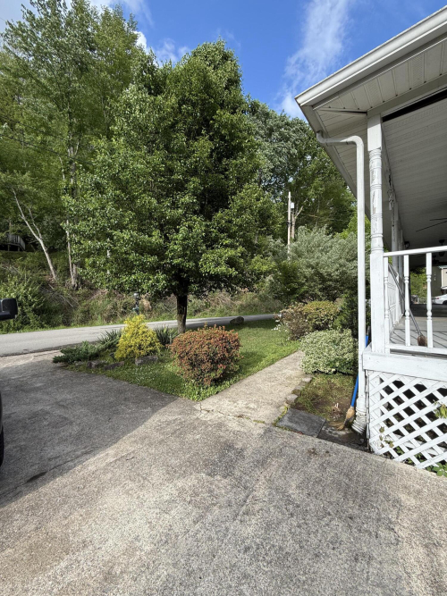 Listing Image 7