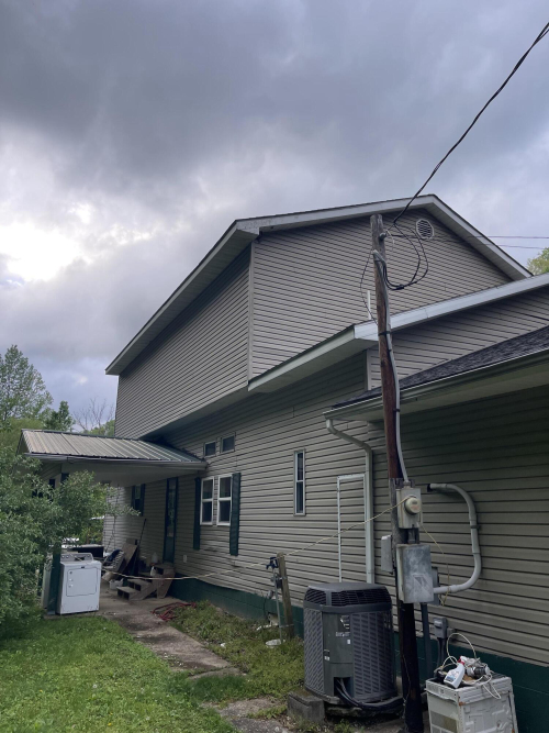 Listing Image 10