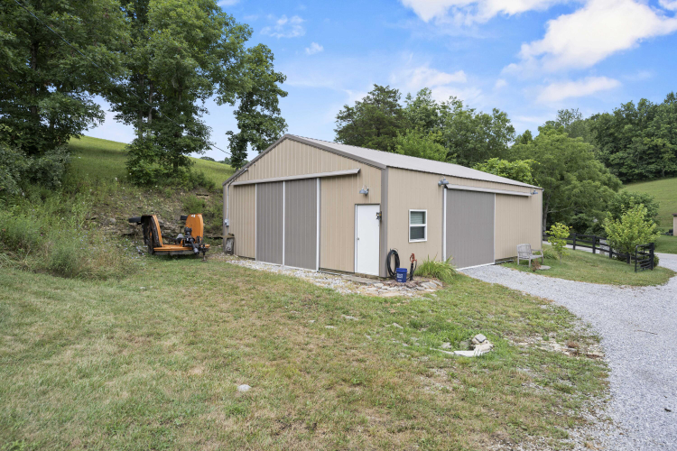 Listing Image 38