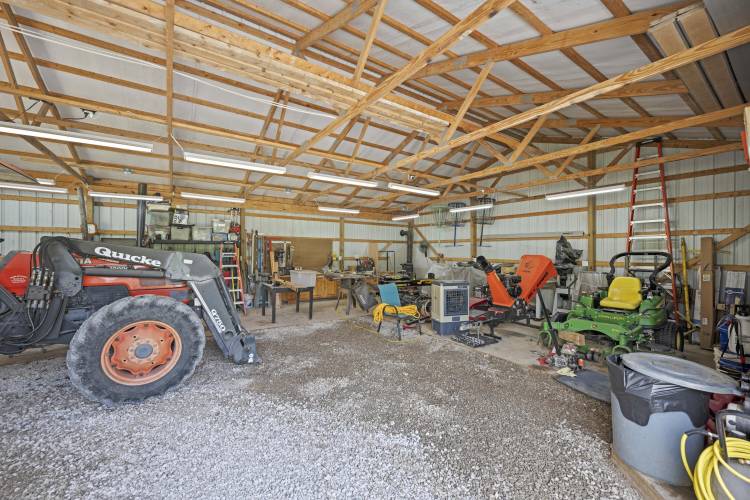 Listing Image 42