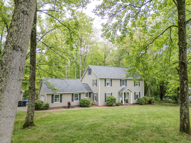 Listing Image 43