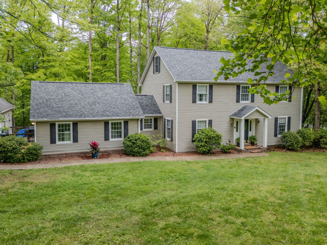 Listing Image 48