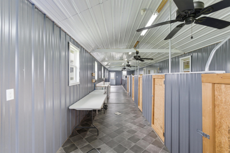 Listing Image 103