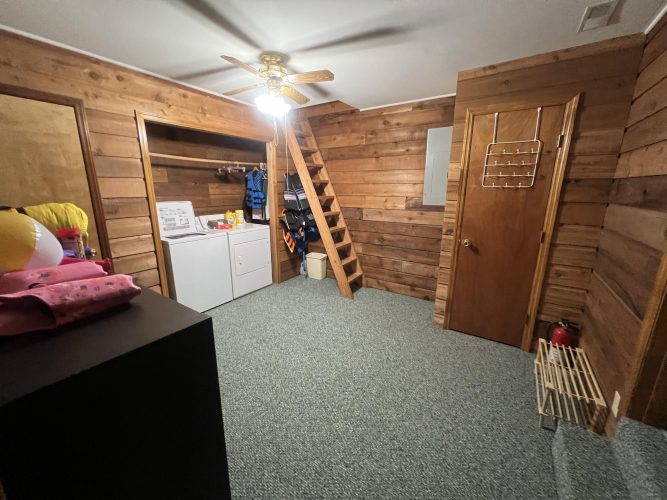 Listing Image 36