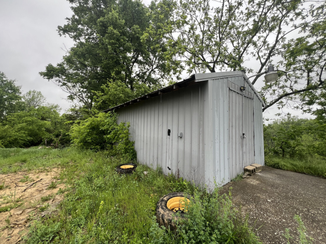 Listing Image 13
