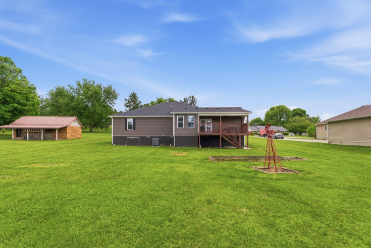 Listing Image 52