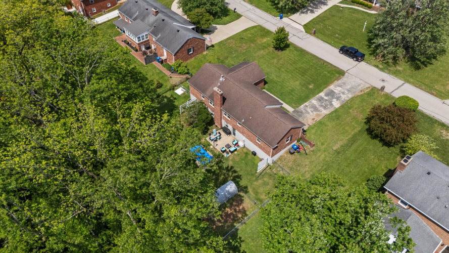 Listing Image 45
