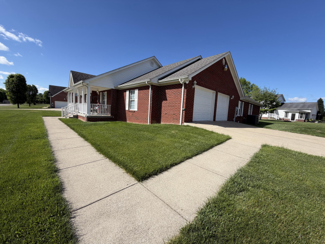 Listing Image 16