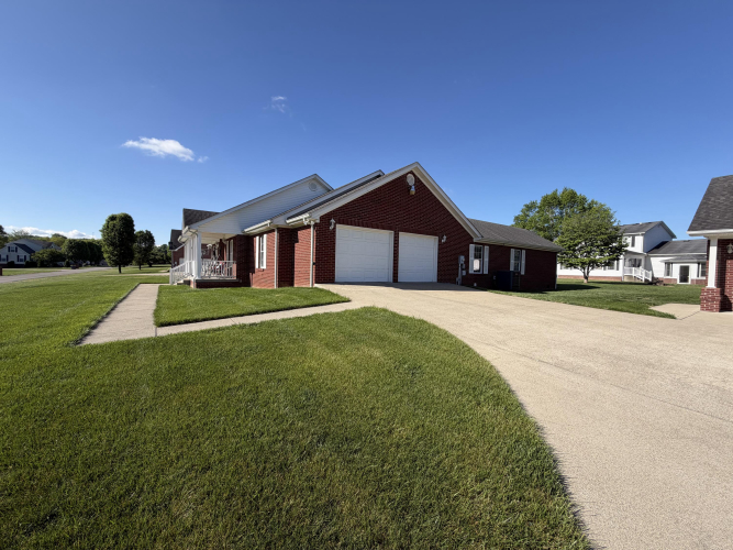 Listing Image 17