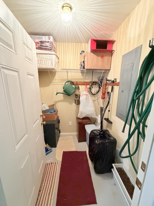 Listing Image 57