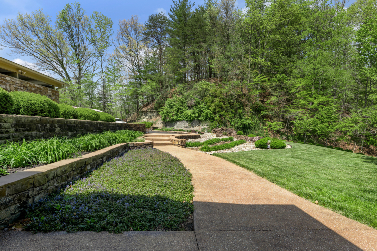 Listing Image 114