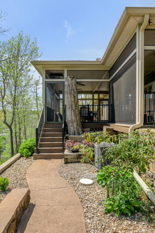 Listing Image 83
