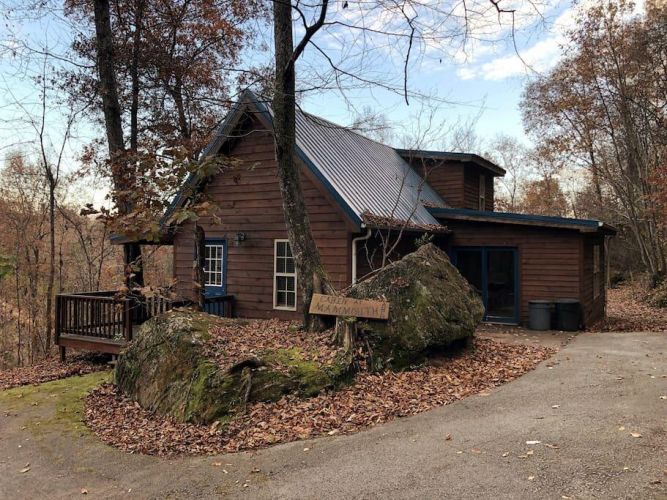 Listing Image 2