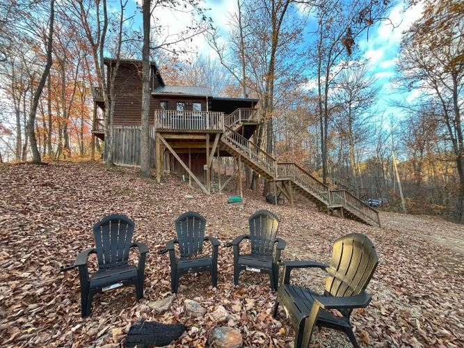 Listing Image 4