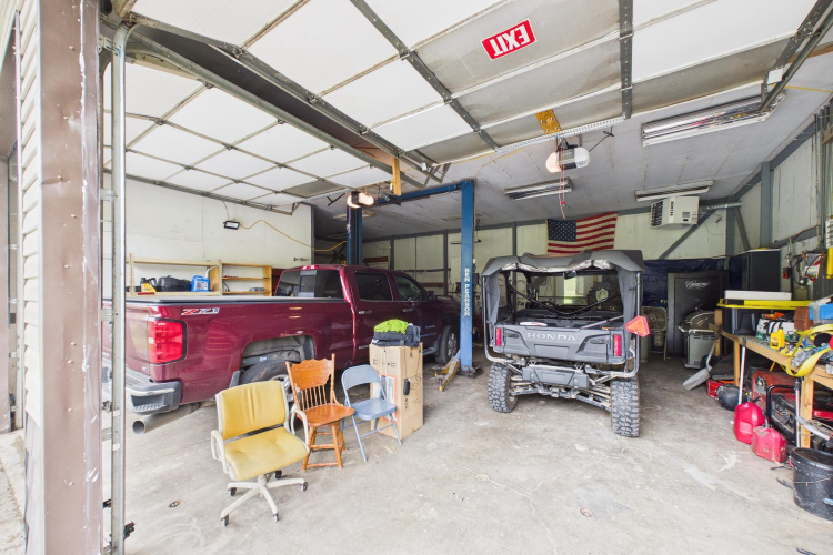 Listing Image 29