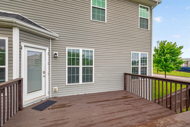 Listing Image 50