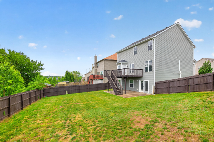Listing Image 52