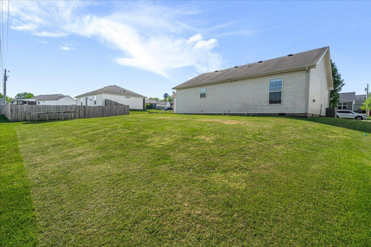 Listing Image 27