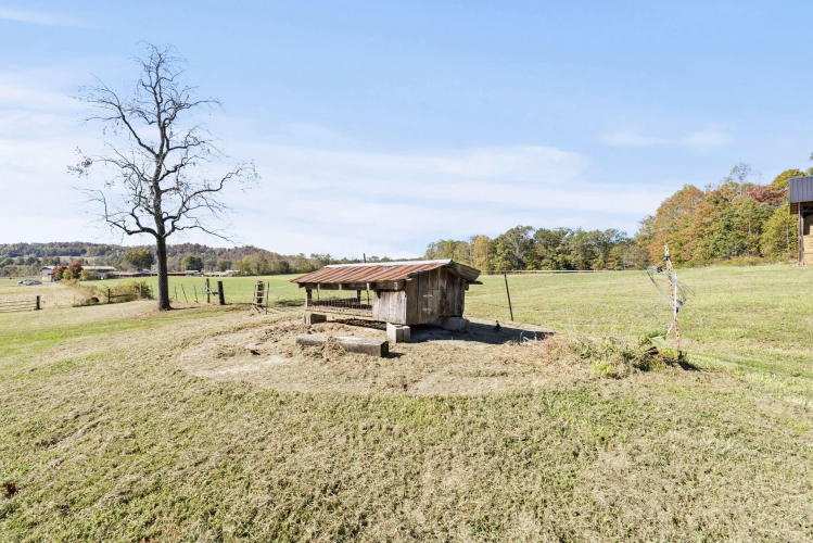 Listing Image 36