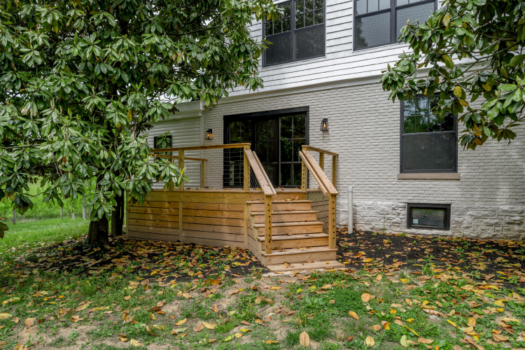 Listing Image 63