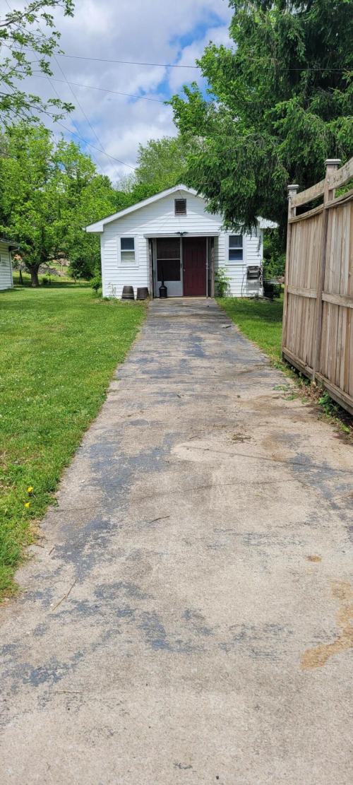 Listing Image 29