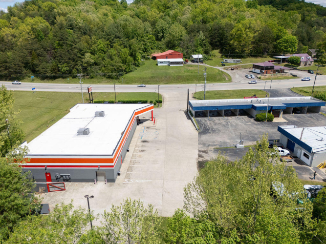 Listing Image 5