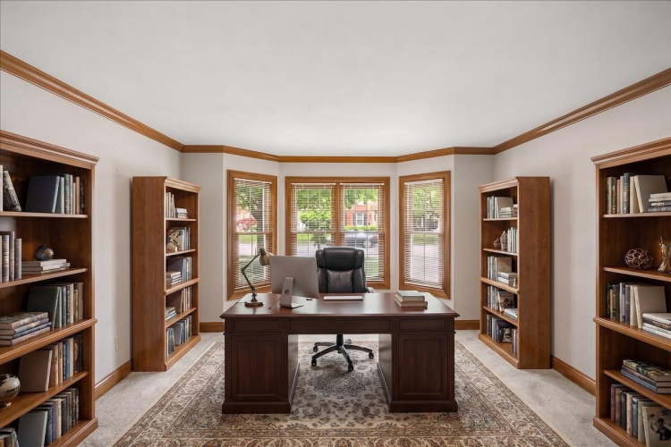 Listing Image 21