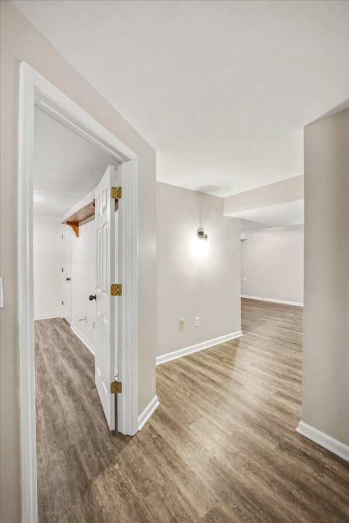 Listing Image 58