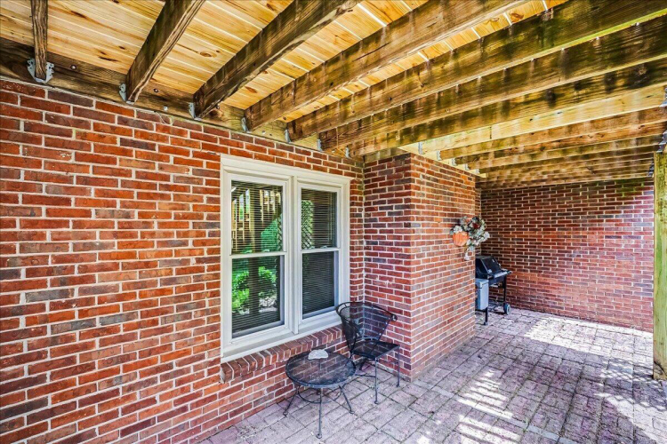 Listing Image 72