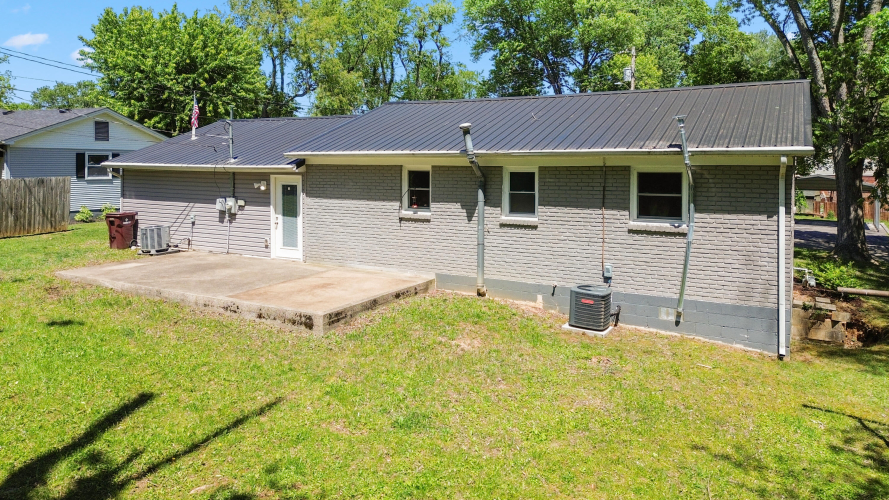Listing Image 40