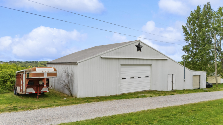Listing Image 28