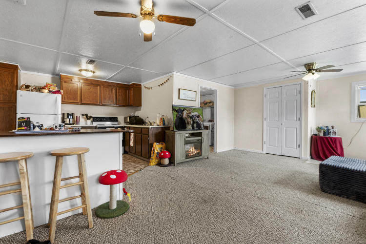 Listing Image 35