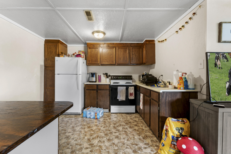 Listing Image 38