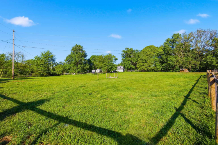 Listing Image 53