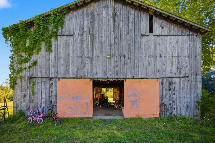 Listing Image 55