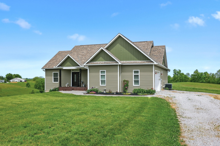 Listing Image 8