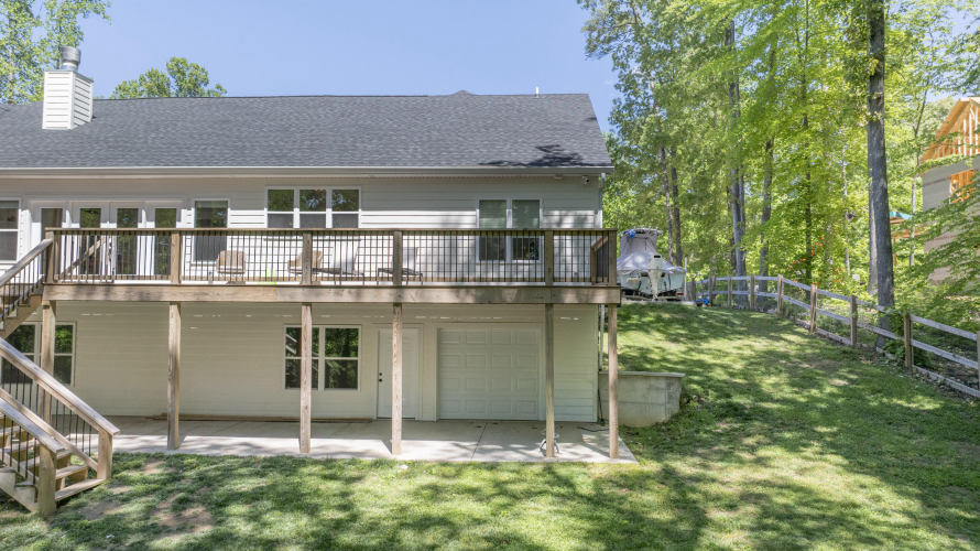 Listing Image 79