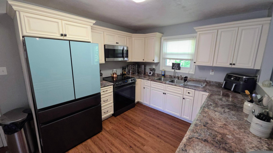 Listing Image 15