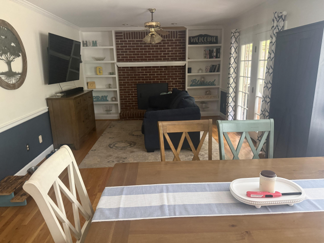 Listing Image 17