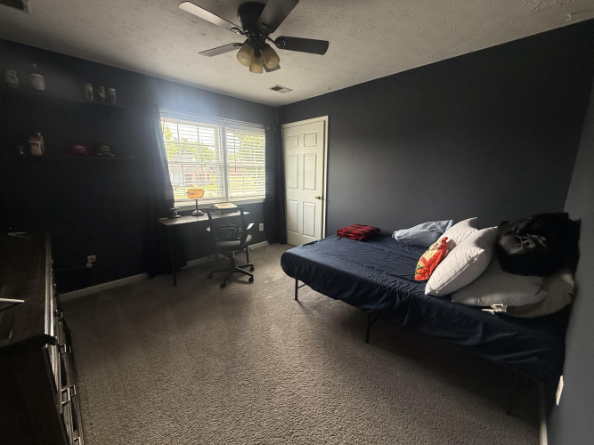 Listing Image 27