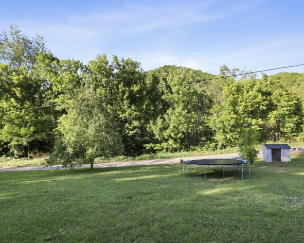 Listing Image 13