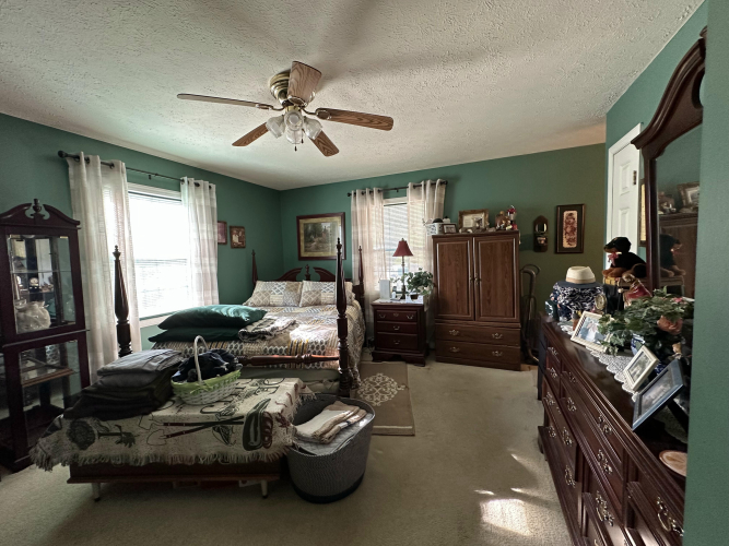 Listing Image 32