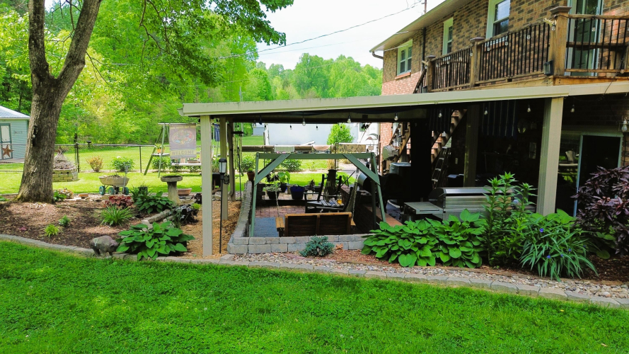 Listing Image 42