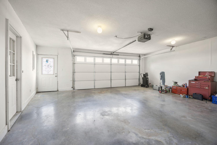 Listing Image 53