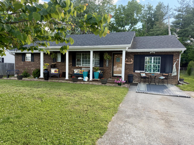 Listing Image 11