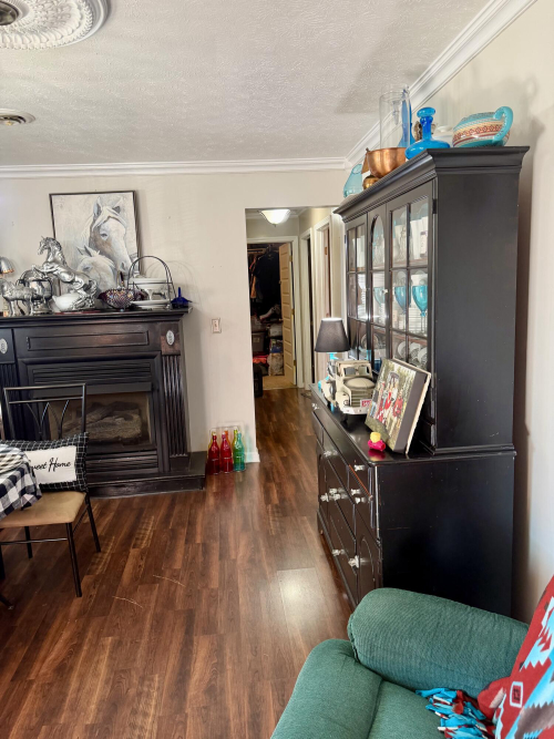 Listing Image 17