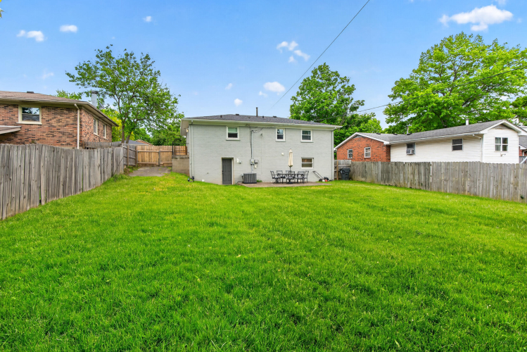 Listing Image 32