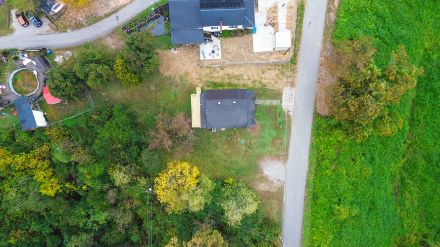 Listing Image 41