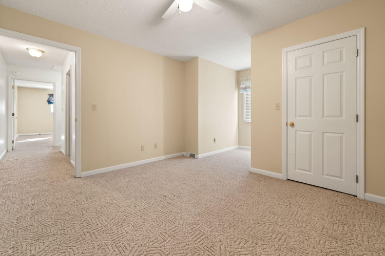 Listing Image 48